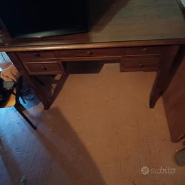 scrivania 800 noce mogano