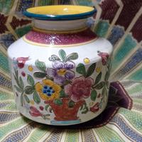 Vaso dipinto in ceramica siciliana