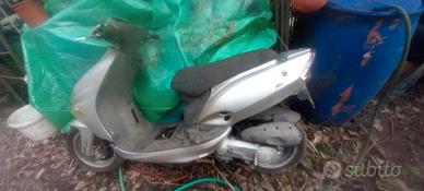 scooter kimko vitality 50