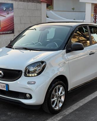 Smart ForFour 70 1.0 Passion *LED - 2019