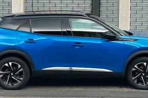 Peugeot 2008 GT full electric