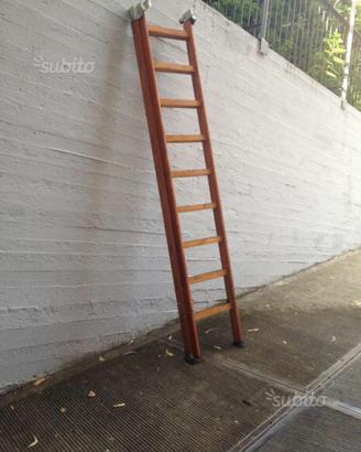 Scala a sfilo, 2 elementi, in legno, marca Facal.