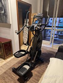 Bowflex ellittica max trainer m8