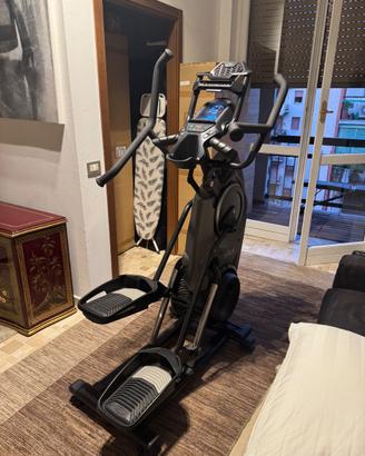 Bowflex ellittica max trainer m8
