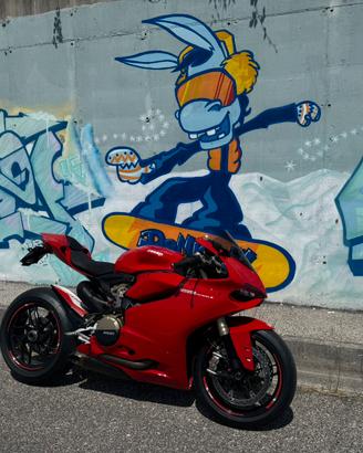 Ducati 1999 panigale
