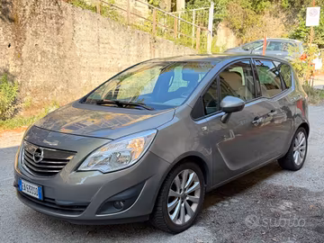 Opel Meriva 1.4 16V Cosmo 47.000 - 2010 euro5