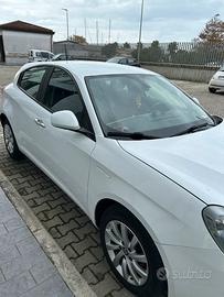 Alfa Romeo Giulietta - 1.6 jtdm business 120cv