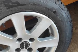cerchi in lega più gomme 