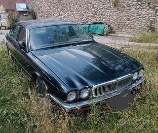 Jaguar XJ6