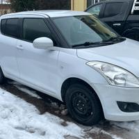 Suzuki Swift 4x4 neopatentati