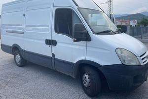 Furgone Iveco Daily 35/S/E4