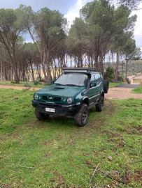Nissan Terrano II 2.7