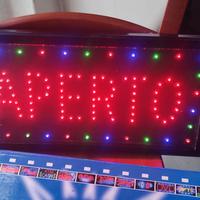 Scritta a led APERTO