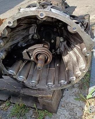 Land rover discovery - 21L