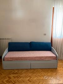 Letto singolo con cassetti contenitivi