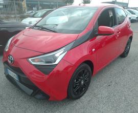 Toyota Aygo 1.0 VVT-i 72 CV 5 porte x-play