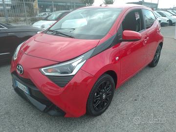 Toyota Aygo 1.0 VVT-i 72 CV 5 porte x-play