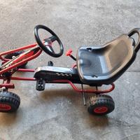 GO KART PER BAMBINO DA ESTERNO A PEDALI
