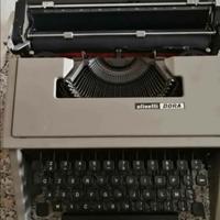macchina da scrivere 