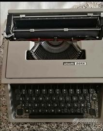 macchina da scrivere 