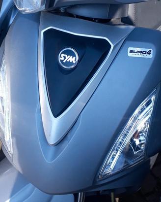 Symphony ST 125 '18 : scudo faro forcella cerchi