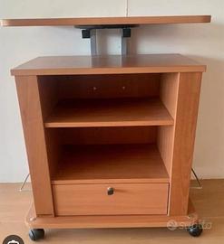 Carrello porta TV della  Foppapedretti