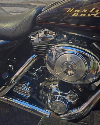 HARLEY DAVIDSON ROAD KING DOWNTOWN 2001