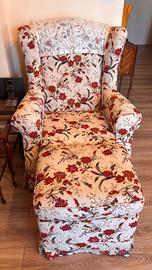 Poltroncina con pouf