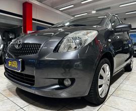 Toyota Yaris 1.3 5 porte Sol