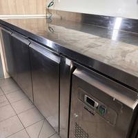 banchi frigo a 3 ante