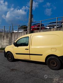 Furgone Renault Kangoo Express anno 2009