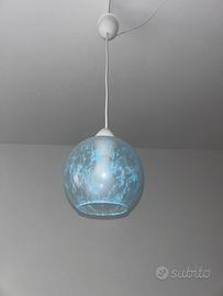 Lampadario sospeso in vetro azzurro