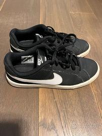 Nike Court Royale da donna