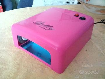 Fornetto a lampade uv per la ricostruzione unghie