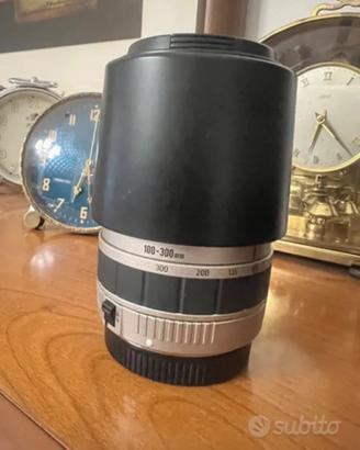 Obiettivo Canon 100-300 meccanicamente bloccato