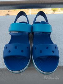 sandalo crocs