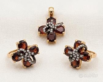 Parure in argento con granati naturali 