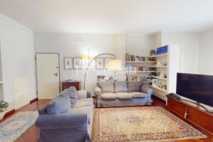 SPLENDIDO APPARTAMENTO RISTRUTTURATO CON VISTA MAR