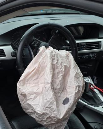 Airbag volante esploso per BMW E90 E91 E92 E93 