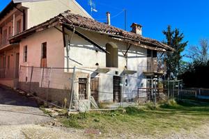 Rustico/Casale/Corte Monticello d'Alba [10BVRG]