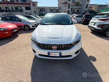 Fiat Tipo 1.6 Mjt S&S 5 porte Business