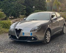 Alfa Romeo Giulietta 1.6 120 CV Super 2017 155KM
