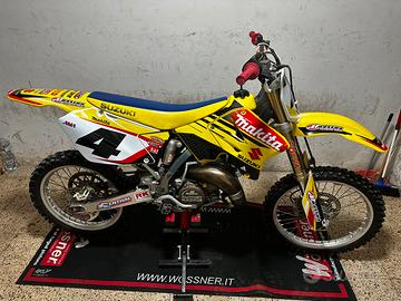 Suzuki rm valenti 125