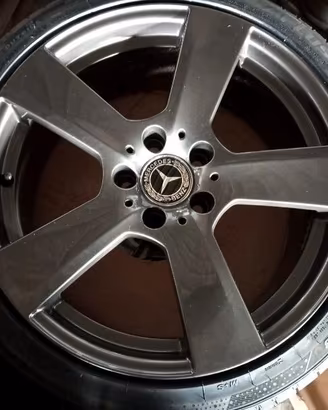 Cerchi in lega 18" MERCEDES C - CLK con gomme
