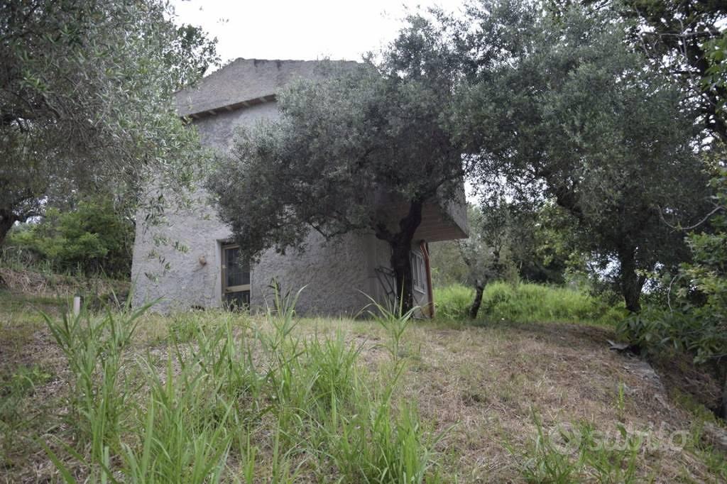 Rustico / Casale di 50 m² con 2 locali a Minturno - Vista 3