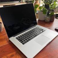 APPLE MACBOOK PRO 15,4 i7 Ram16gb Ssd250