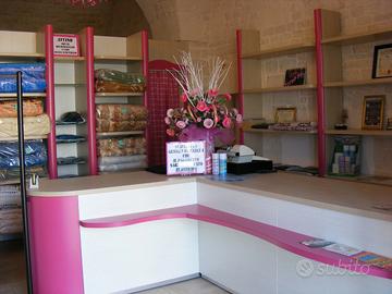 Arredamento negozio