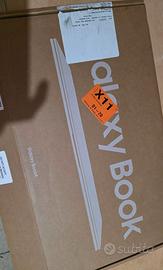 Samsung Galaxy Book 4-  i3-  256Gb