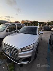 Audi Q2 automatica