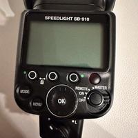Flash Nikon SB-910